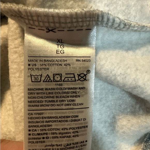 Old Navy Men's Heather Gray Crewneck Sweater - Picture 3 of 5